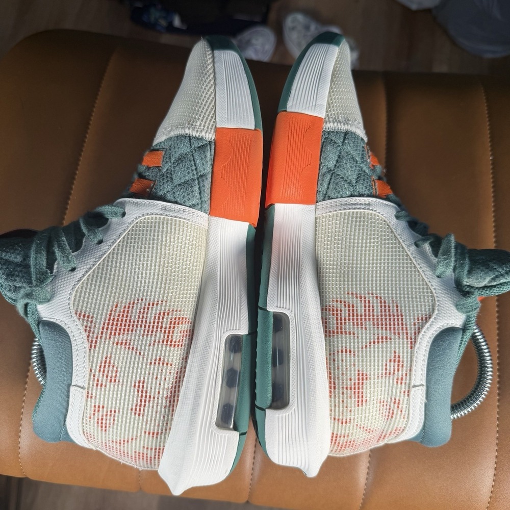 Nike LeBron Witness 8 VIII Basketball Shoes FB2239-101 Sail Orange Men Size 7.5 - Picture 2 of 8